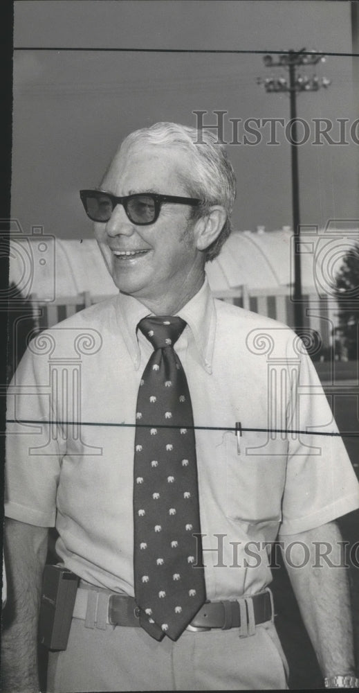 1978, Physician Doctor Bill DeShazo - abna26658 - Historic Images