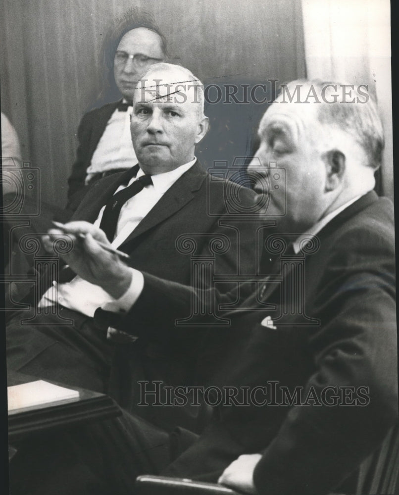 1962 Press Photo Charles Cashion, Herschel Littrell, Pat Vacca at Board Meeting - Historic Images