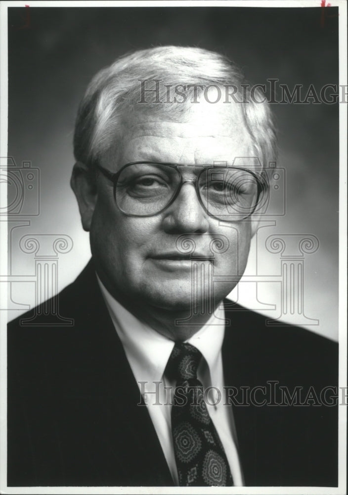 Press Photo Donald M. Baxter, President, Mining Division, Drummond Company Inc. - Historic Images