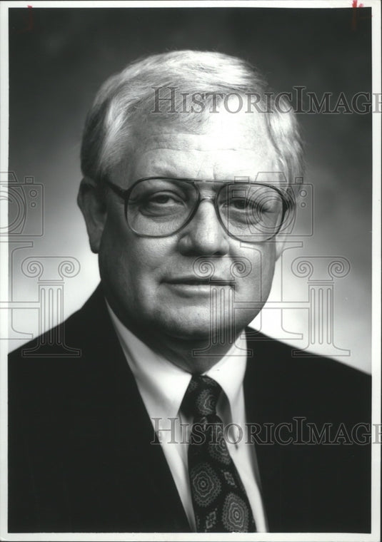 Press Photo Donald M. Baxter, President, Mining Division, Drummond Company Inc. - Historic Images