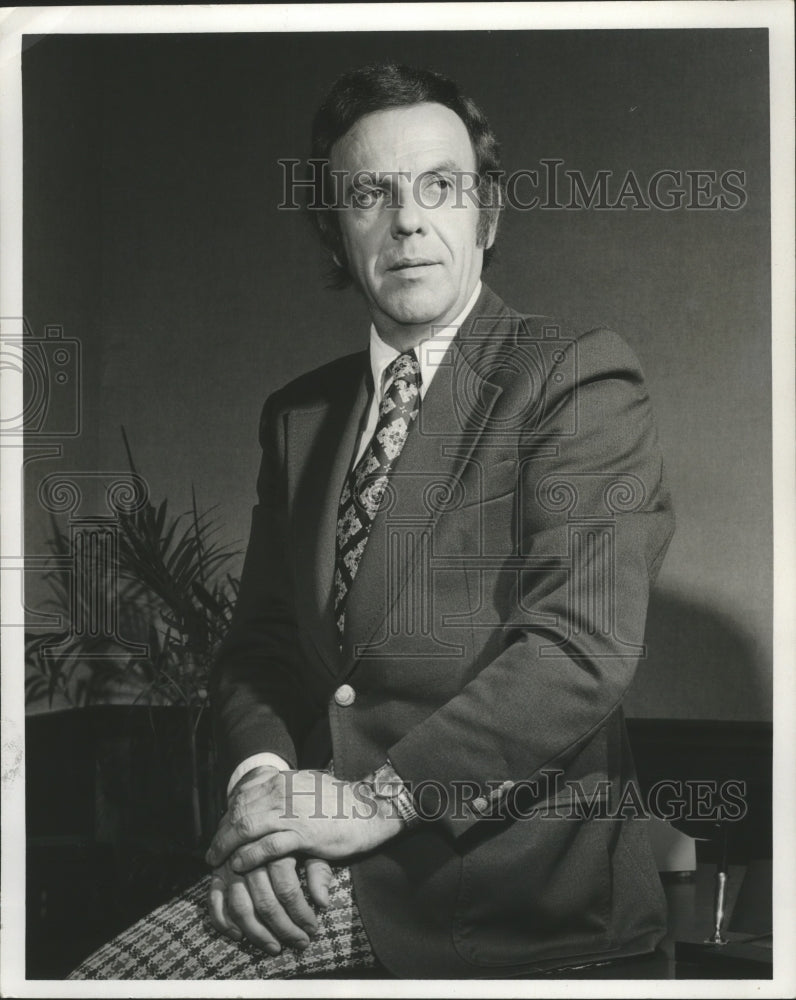 1976 Press Photo Lawrence Deaton, Mortgage Corporation of South Vice President - Historic Images