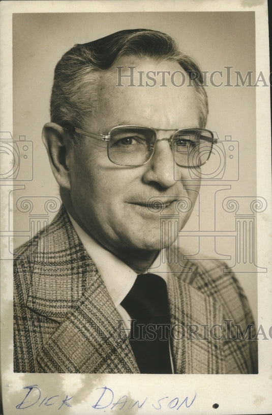 1974 Press Photo Dick Dawson, owner of the Dick Dawson Insurance Agency - Historic Images