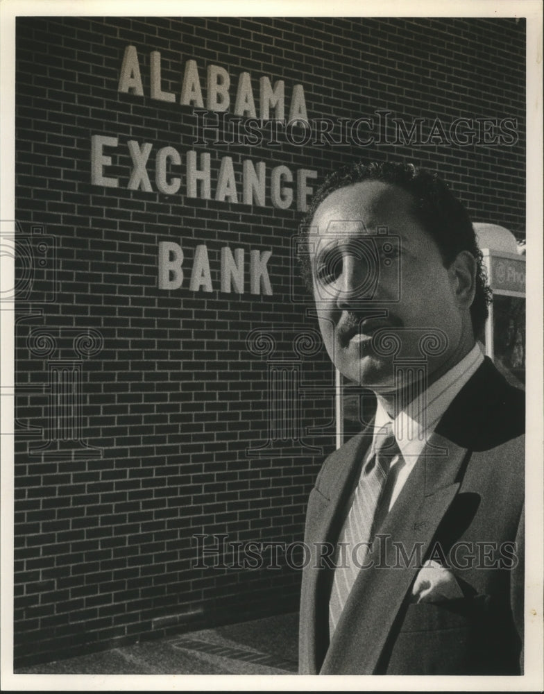 1987 Press Photo Robert Davis, Tuskegee Bank President - abna26755 - Historic Images