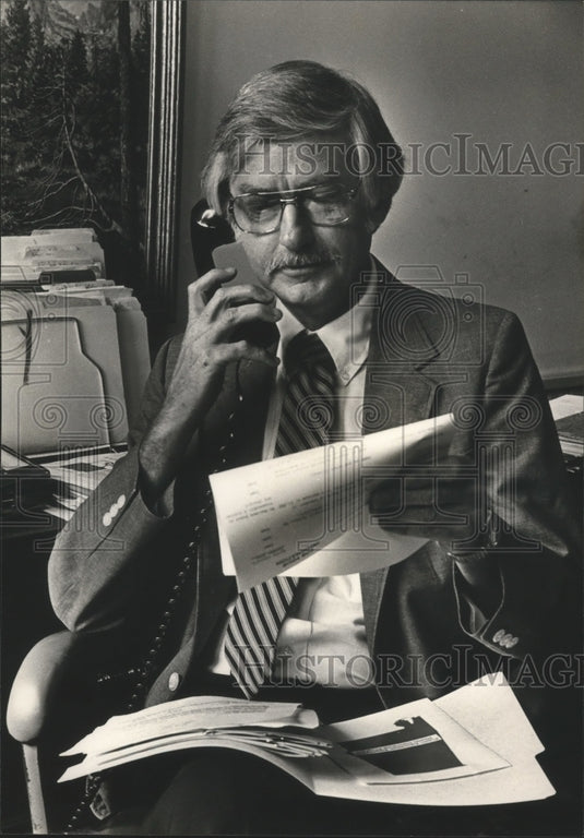 1983 Vern Davis, Shelby County Board of Education - Historic Images