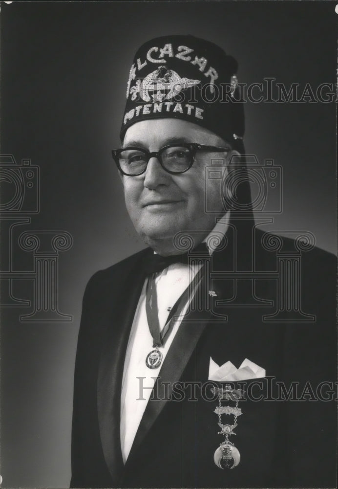 1963 Press Photo Horace O. Davis, Shriner - abna26784 - Historic Images