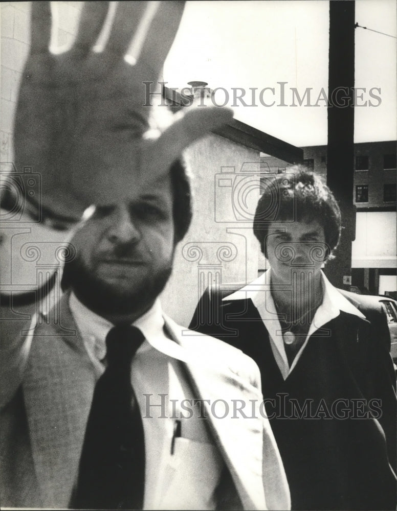 1979 James Dennis, Attorney Stephen Salter Leave Federal Courthouse - Historic Images