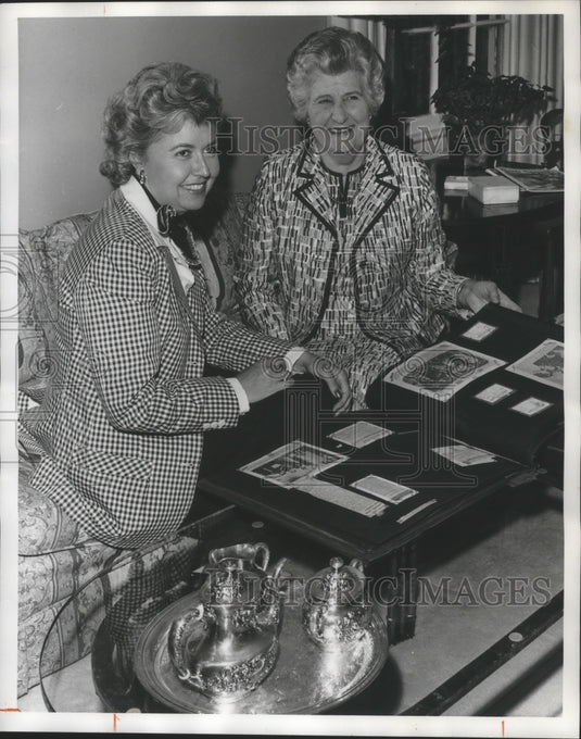 1978 Mrs. Deramus and Mrs. Don Collins reminisce of Service Guild - Historic Images