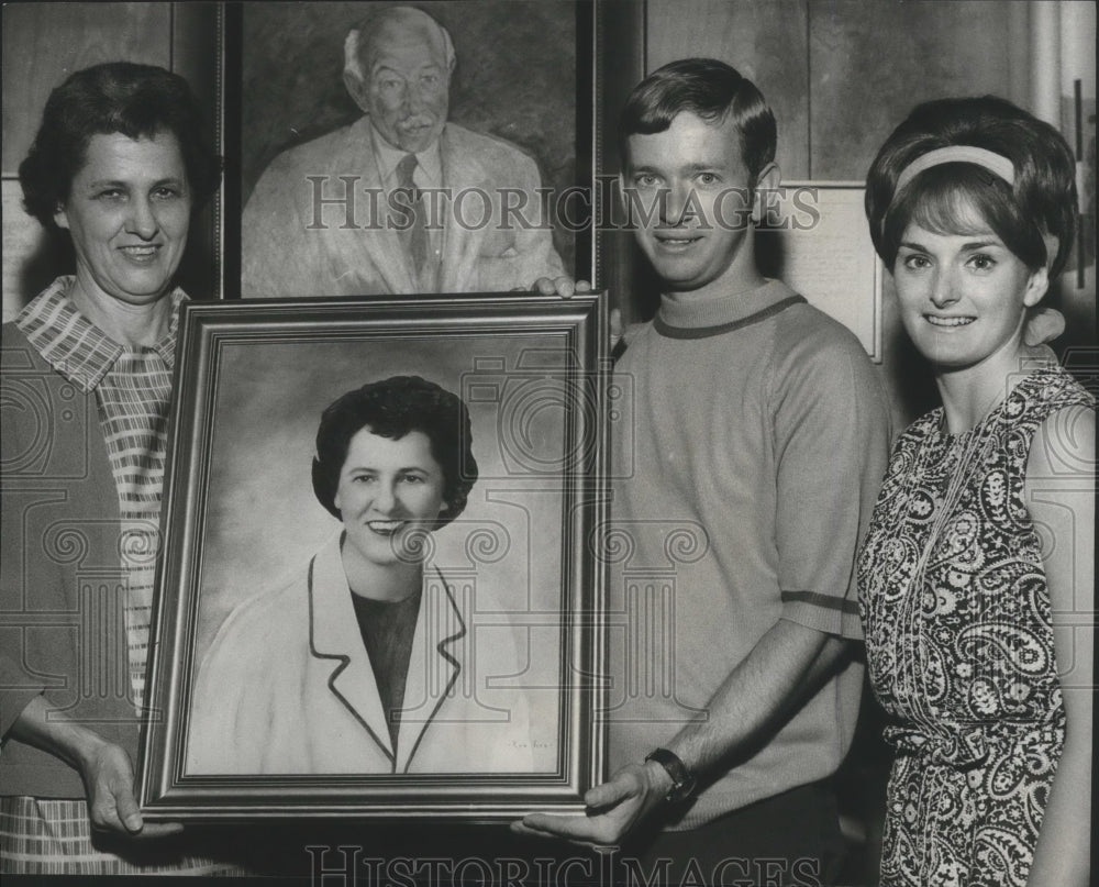 1970 Press Photo Don McBrayer, Mary Martin, Avalee Willoughby, Samford Univ. AL - Historic Images