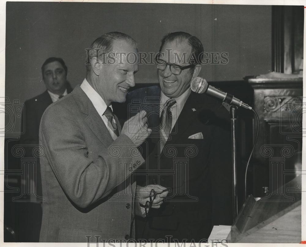 1971 Press Photo Senators Bob Wilson of Jasper and George Lewis Bailes Junior - Historic Images