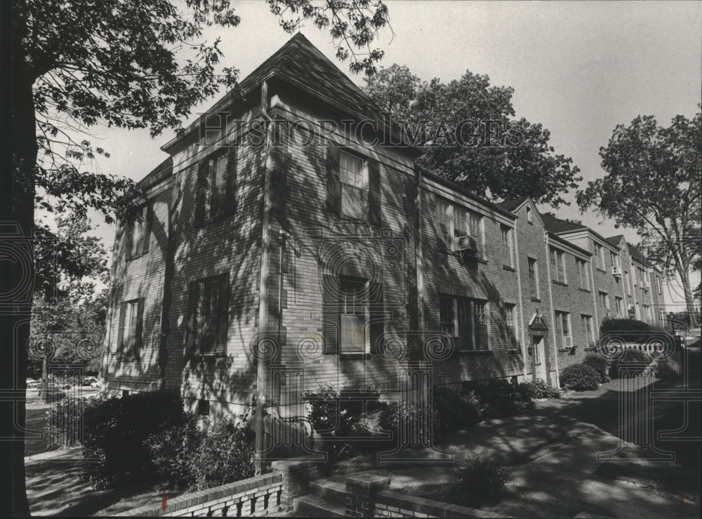 1984 Birmingham, Alabama Apartments, Tower Court, 1312 11th Avenue - Historic Images