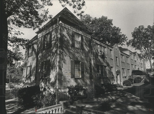 1984 Birmingham, Alabama Apartments, Tower Court, 1312 11th Avenue - Historic Images