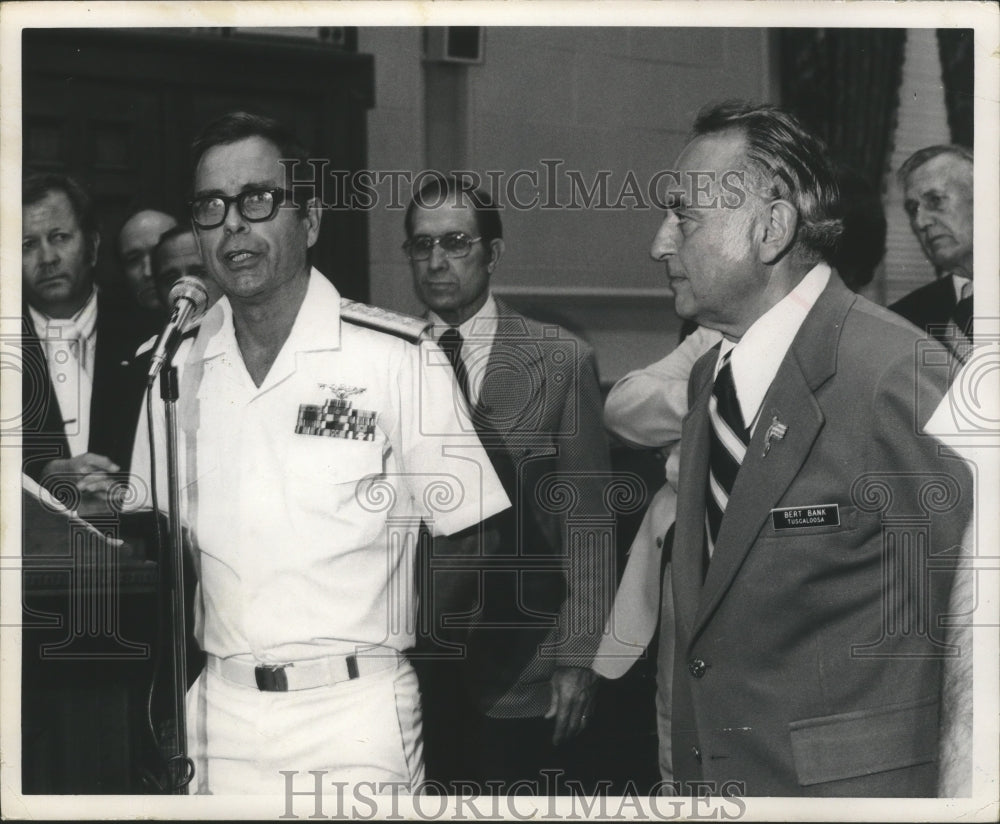 1973 Press Photo Rear Admiral Jeremiah Denton, with others - abna27293 - Historic Images