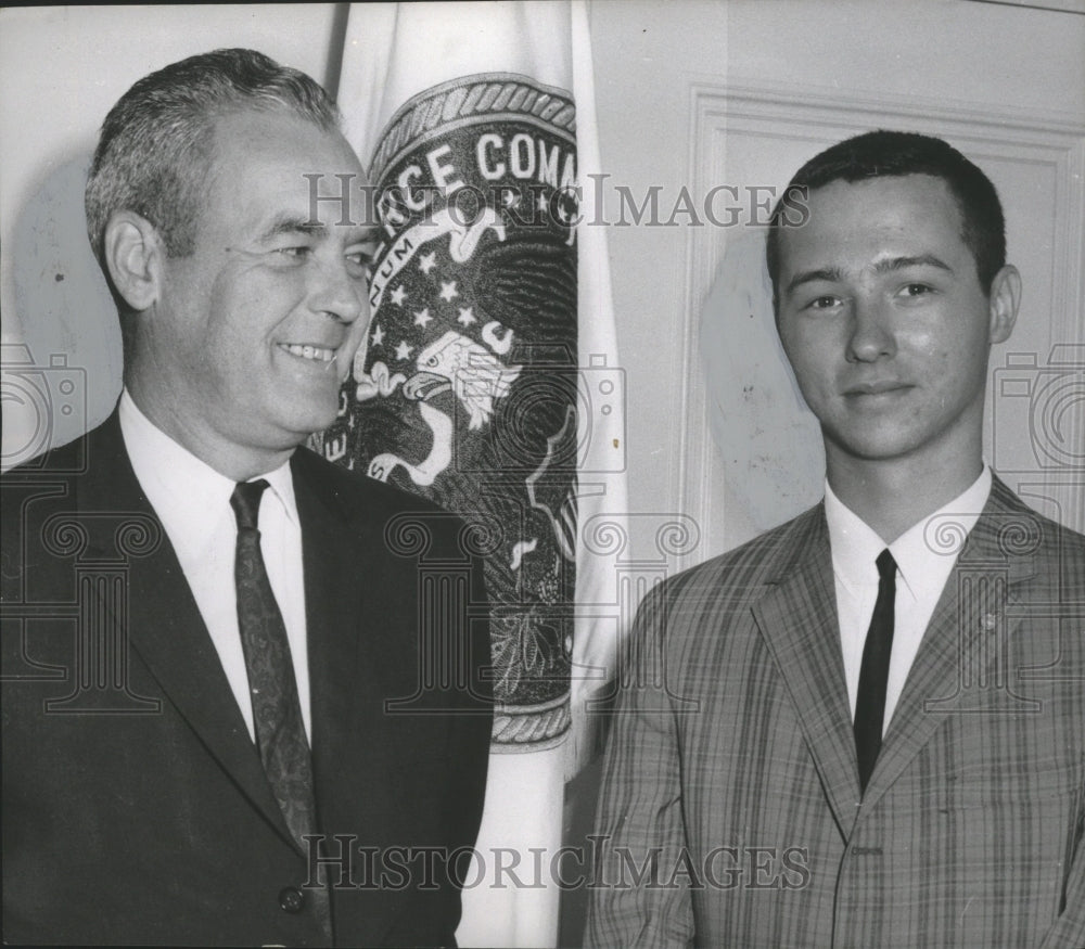 1964 Press Photo Coleman Lollar, Alabama, to Work in Congressman&#39;s Office, - Historic Images