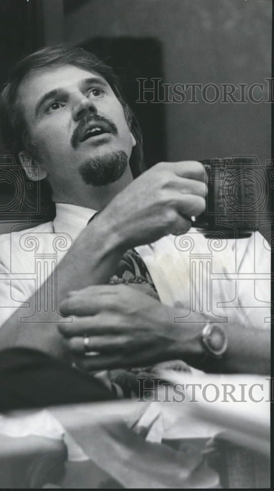 1977, Doctor Lloyd Engdahl, Psychologist Mountain Brook School - Historic Images
