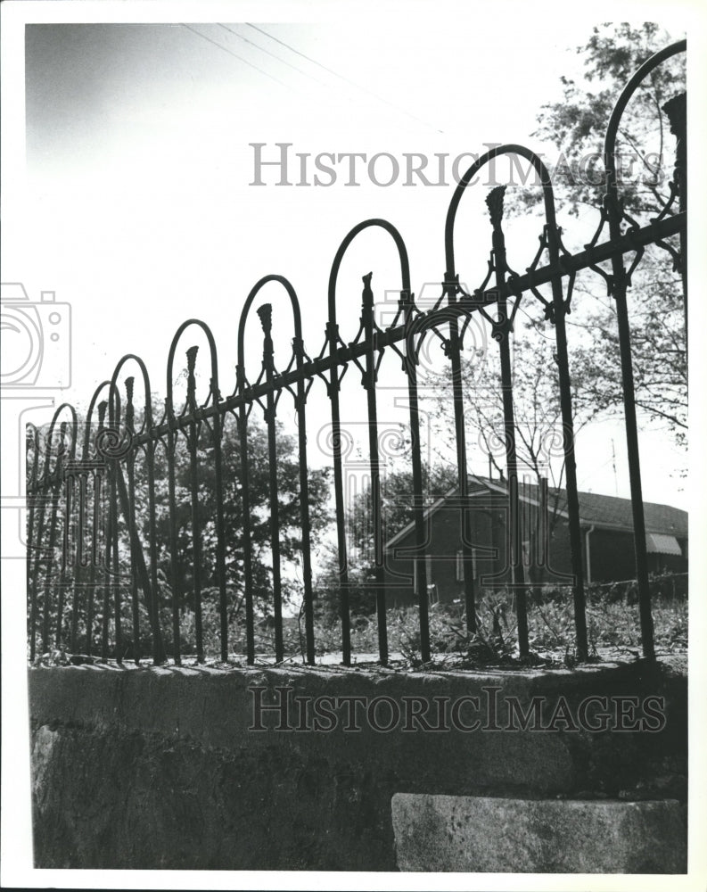 1979 Old Iron Fence Marks Site of Lost Old Home, Enon Ridge, Alabama - Historic Images