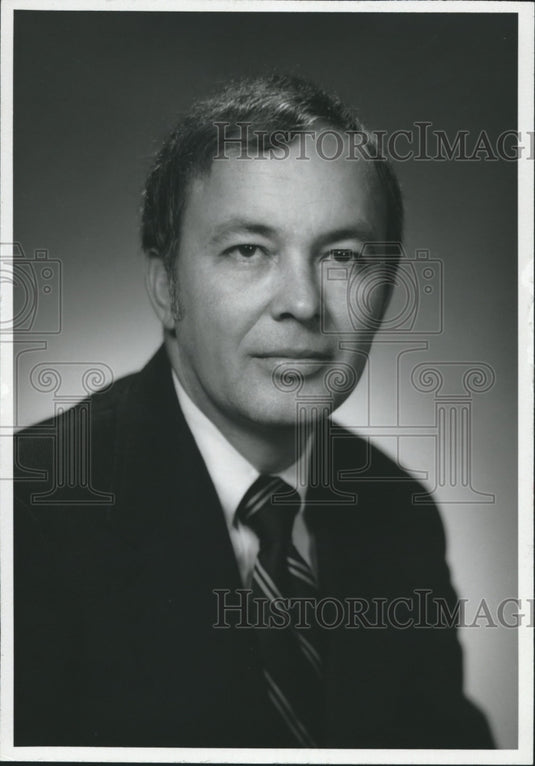 1976, Leon W. Edwdards, Auto Executive - abna27494 - Historic Images