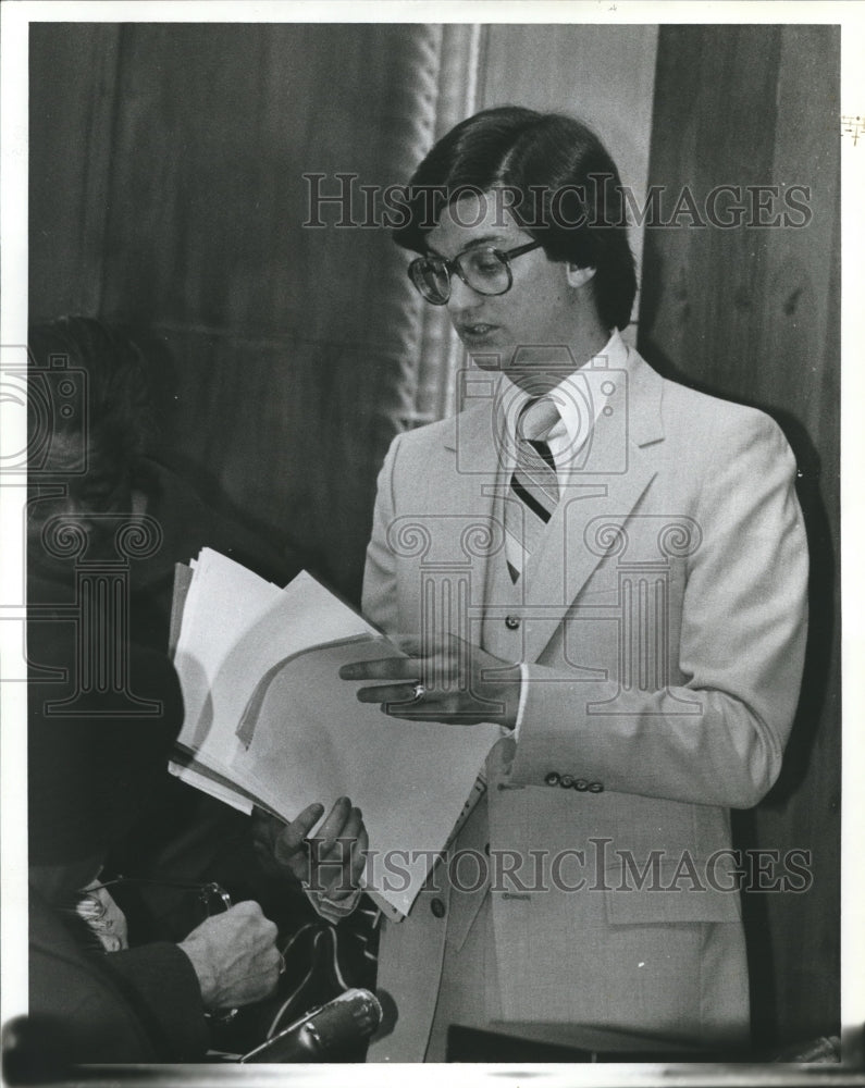 1981, Tom Fletcher, city Council Administrator - abna27536 - Historic Images