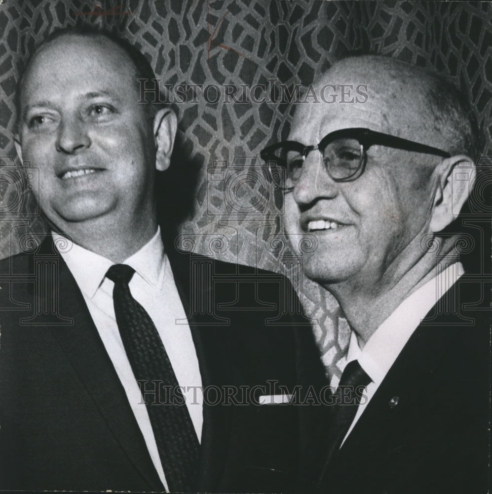 1967 Press Photo V. St. John &amp; Dr. A. Crews, President Alabama Education Assoc. - Historic Images