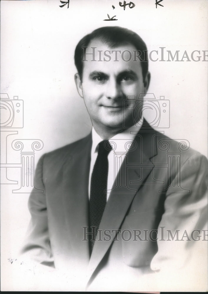 1965 Press Photo James S. Crow, Metropolitan YMCA Officer - abna27666 - Historic Images