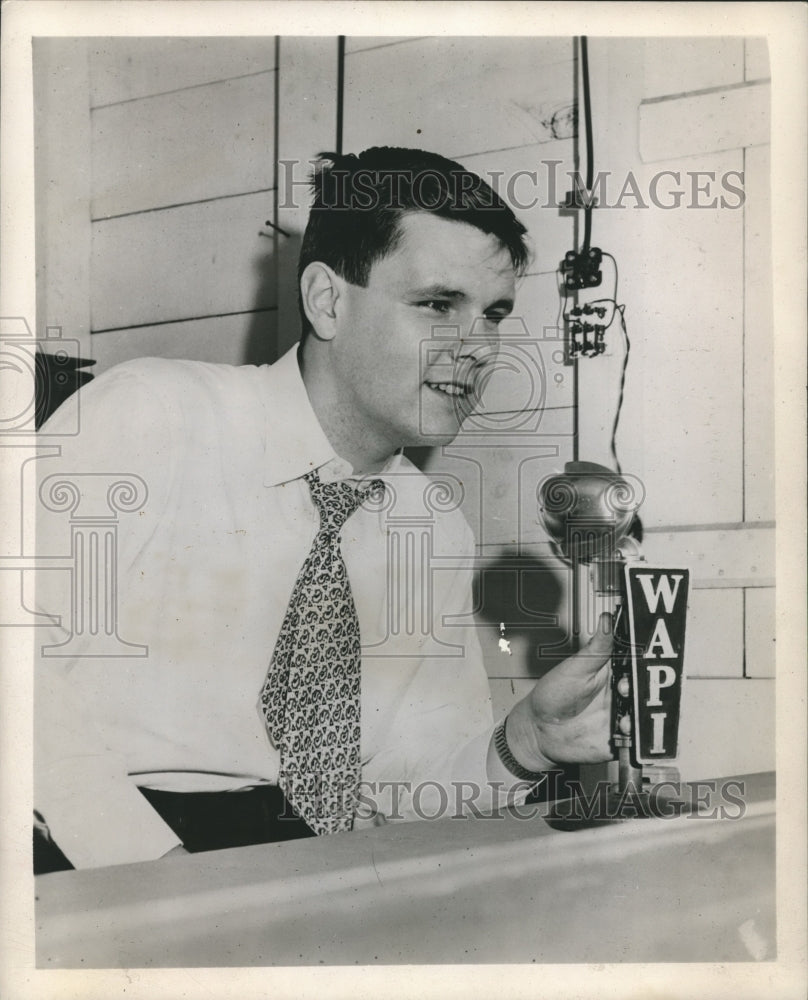 1946, John Forney, Radio Broadcaster, WAPI - abna27903 - Historic Images