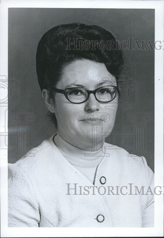1977, Mildred L. Foster, Molton, Allen and Williams - abna27924 - Historic Images