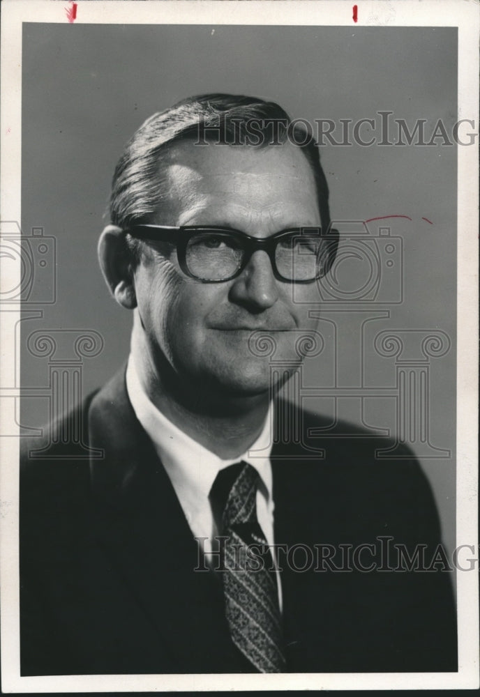 1972, Birmingham, Alabama Attorney Eric Embry - abna27986 - Historic Images