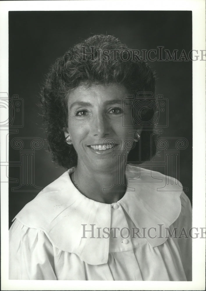 1988, Helene Elkus, Mountain Brook, Alabama City Council Candidate - Historic Images