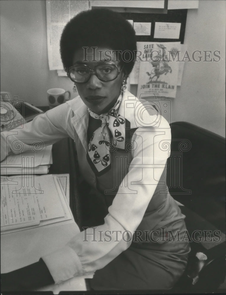 1977 Vanzette Penn Durant, Alabama Assistant Attorney General - Historic Images