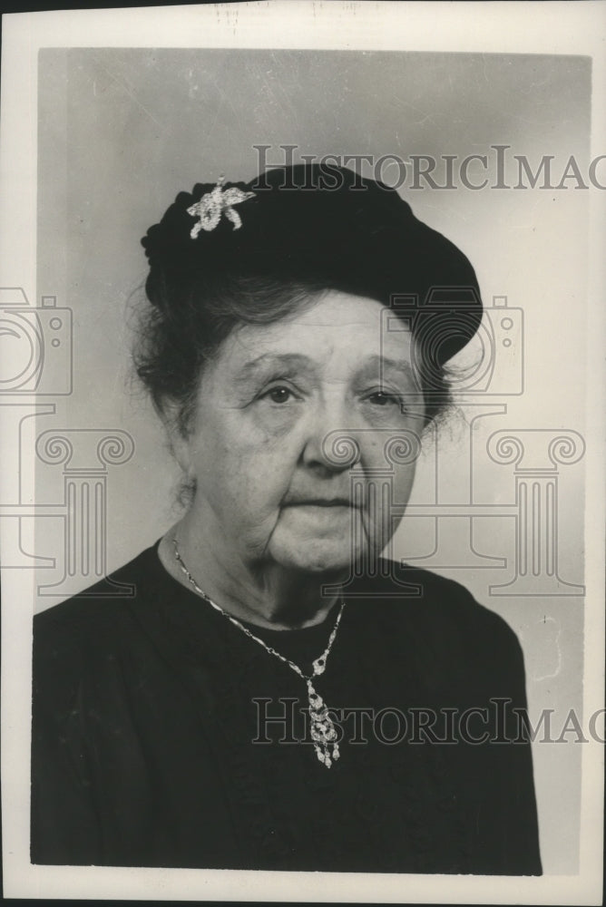 1958 Press Photo Teacher Miss Harriett Dobbins - abna28276 - Historic Images