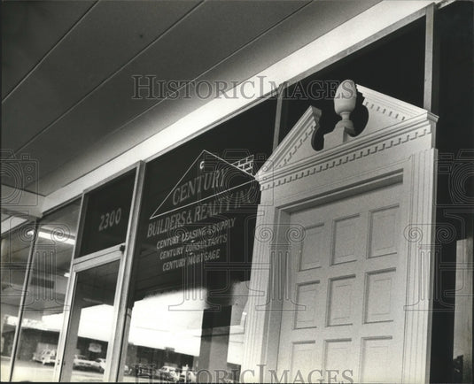 1979 Century Builders and Realty Incorporated Entrance, Crime - Historic Images