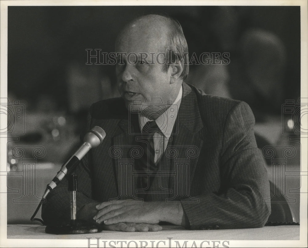 1986, Gordon Henderson, witness, Alabama Elections - abna28459 - Historic Images