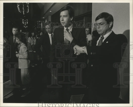 1986 Baxley with Graddick, wait to do live interviews on TV, Alabama - Historic Images