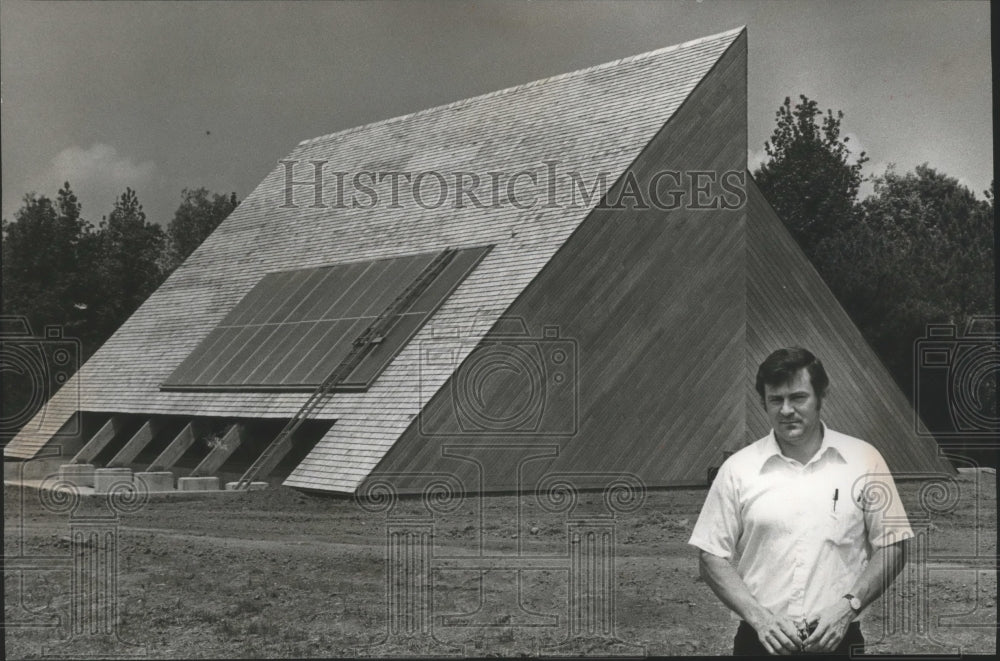 1978, Bradford, manager, in front of Elkmont Village, Alabama - Historic Images