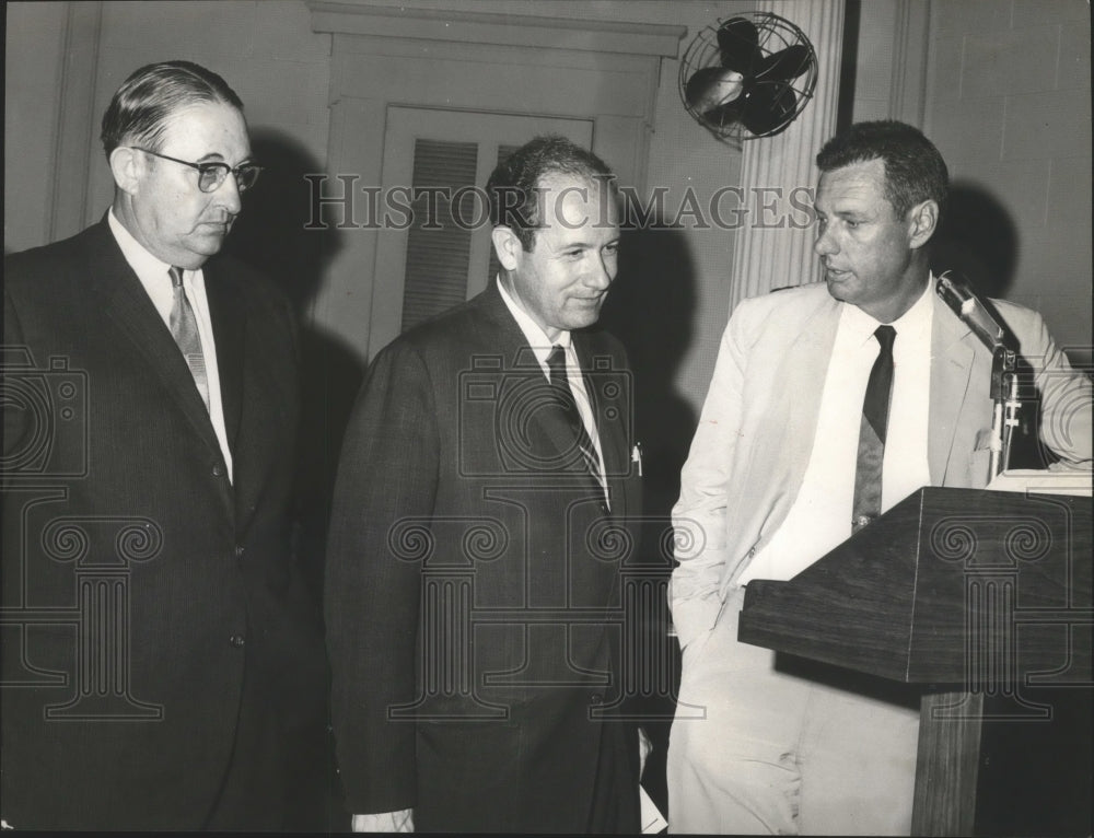 1966 Press Photo Alabama state senators speak at podium - abna28547 - Historic Images
