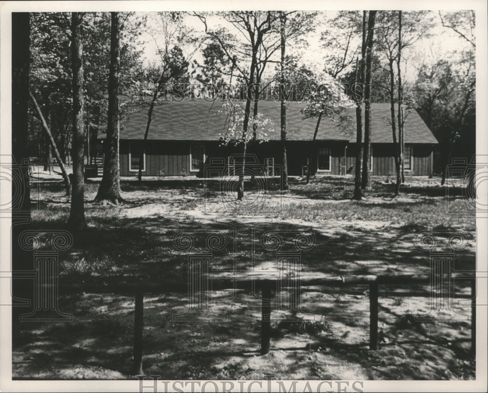 1989 Porta Cras School - Historic Images