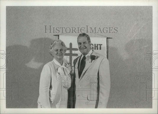 1982, Conrad Fowler & wife, former probate Judge, Shelby County, AL - Historic Images