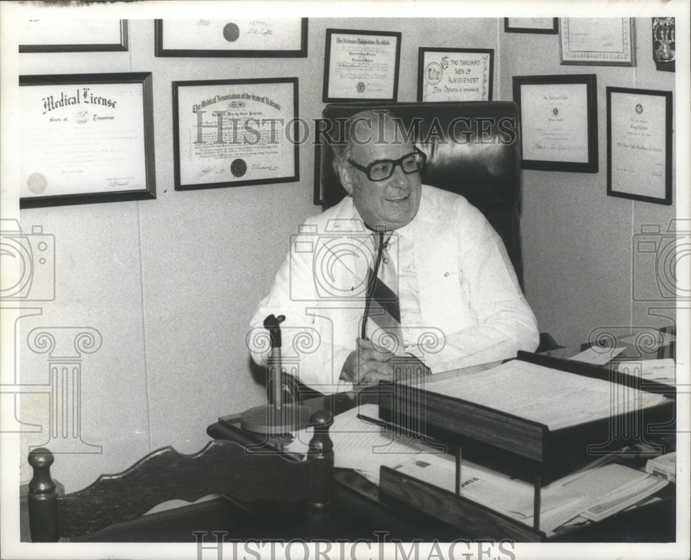 1978 Dr. H. Ray Evers, Physician - Historic Images