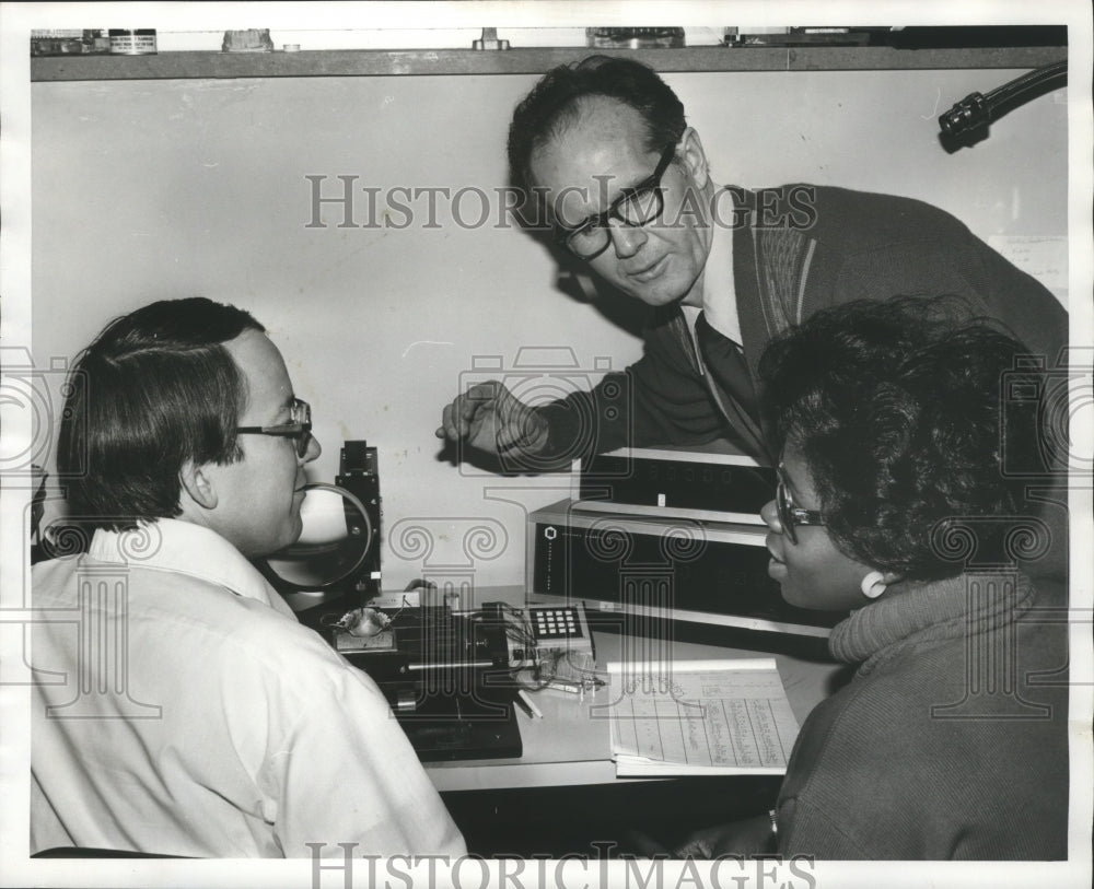 1978 Doctor Samuel Fletcher with Deaf Students at Palatometer - Historic Images