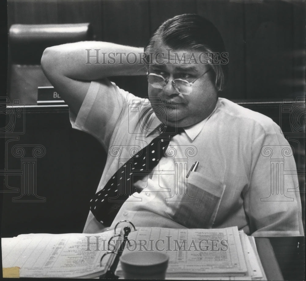 1977 Press Photo Chris Doss, Jefferson County Commissioner, Alabama - abna28648 - Historic Images