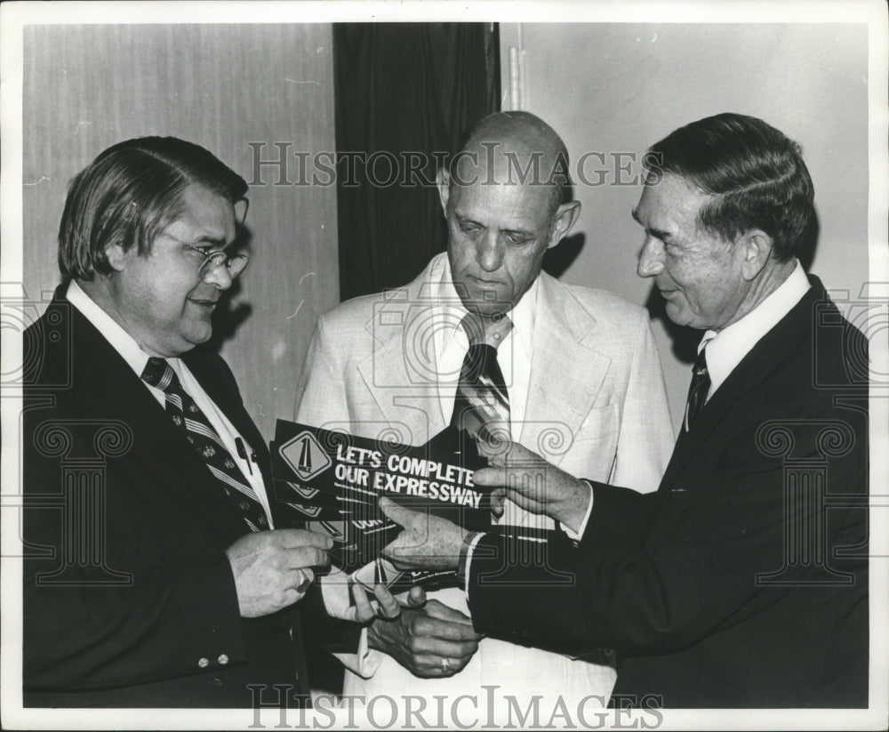 1977 Chriss Doss, Jefferson County Commissioner, with Associates - Historic Images