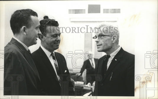 1966 Press Photo Senators Larry Dumas, Jim McDow & Representative John Casey, AL - Historic Images