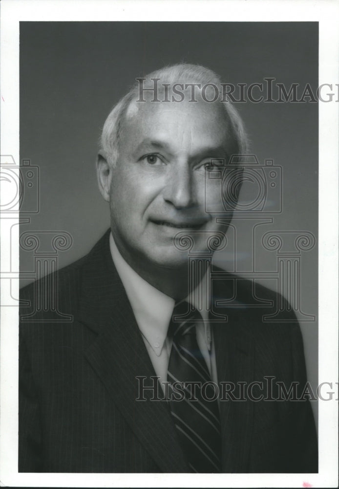 1977, Mobile, Alabama Businessman O. H. Ollie Delchamps, Junior - Historic Images