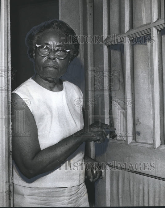 1971, Willie May Turnipseed, witness in Sargent Melton shooting - Historic Images