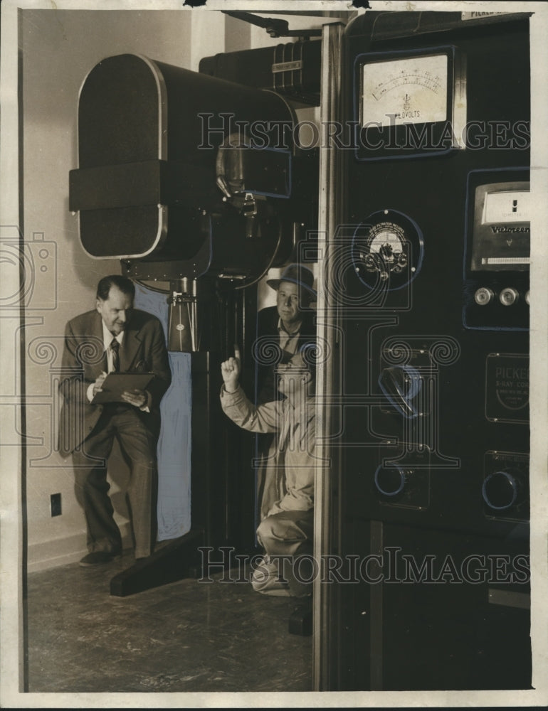 1952, X-Ray Machine at New Druid City Hospital with Ned Wickham, Men - Historic Images