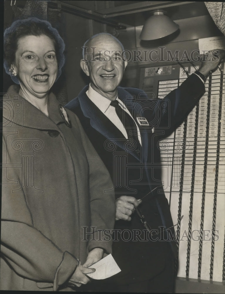 1960 Press Photo State Republican Chairman Claude O. Vardaman and Wife - Historic Images