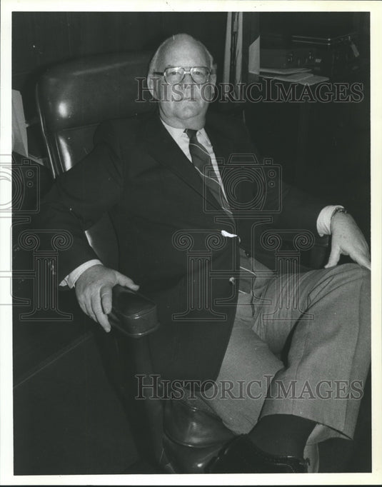 1981, Alabama Industrial Relations Department Director Franklin James - Historic Images