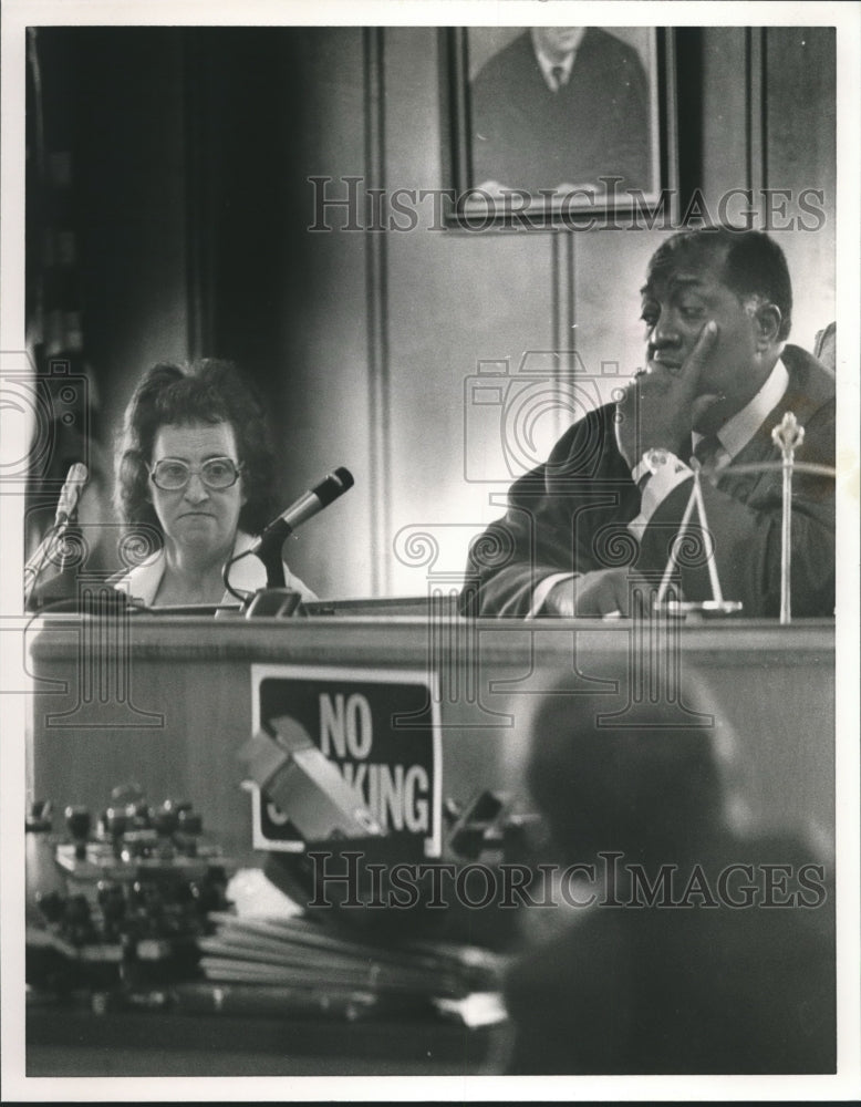 1985, witness June Federer, Judge Pearson, Birmingham murder case, AL - Historic Images