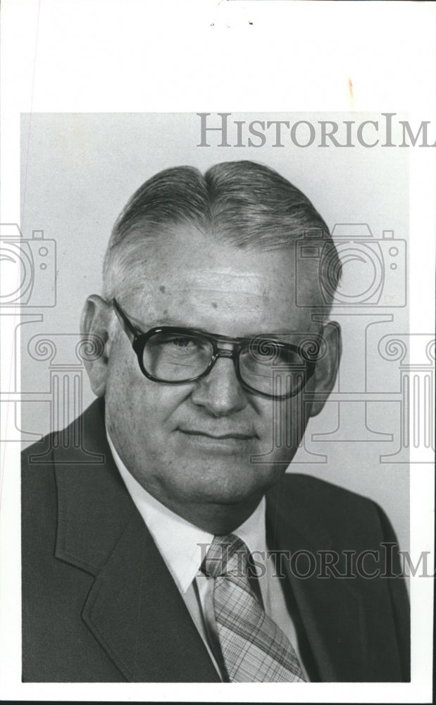 1980, Pelham Crowder, Fairfield City Council Candidate, President - Historic Images