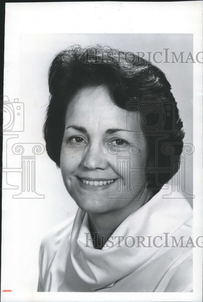 1978, Mrs. Henry L. Cox, president of Hoover Service, Alabama - Historic Images