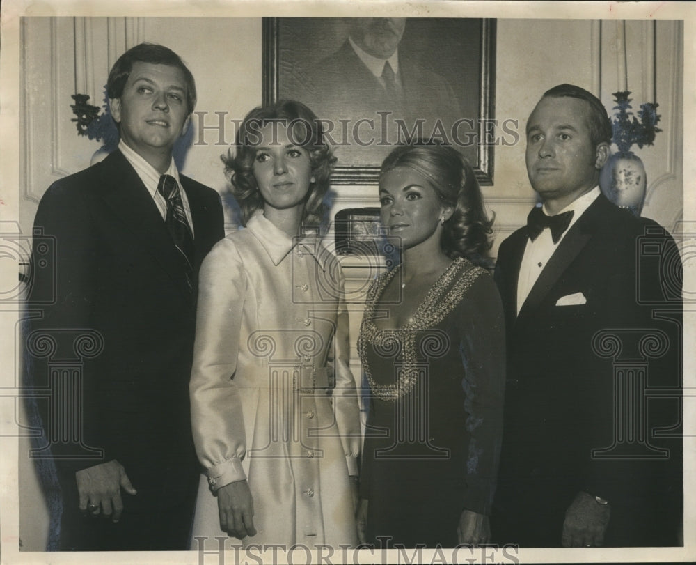 1971, Mr. and Mrs. Cullom Walker Jr. with Guests at Party in Home - Historic Images